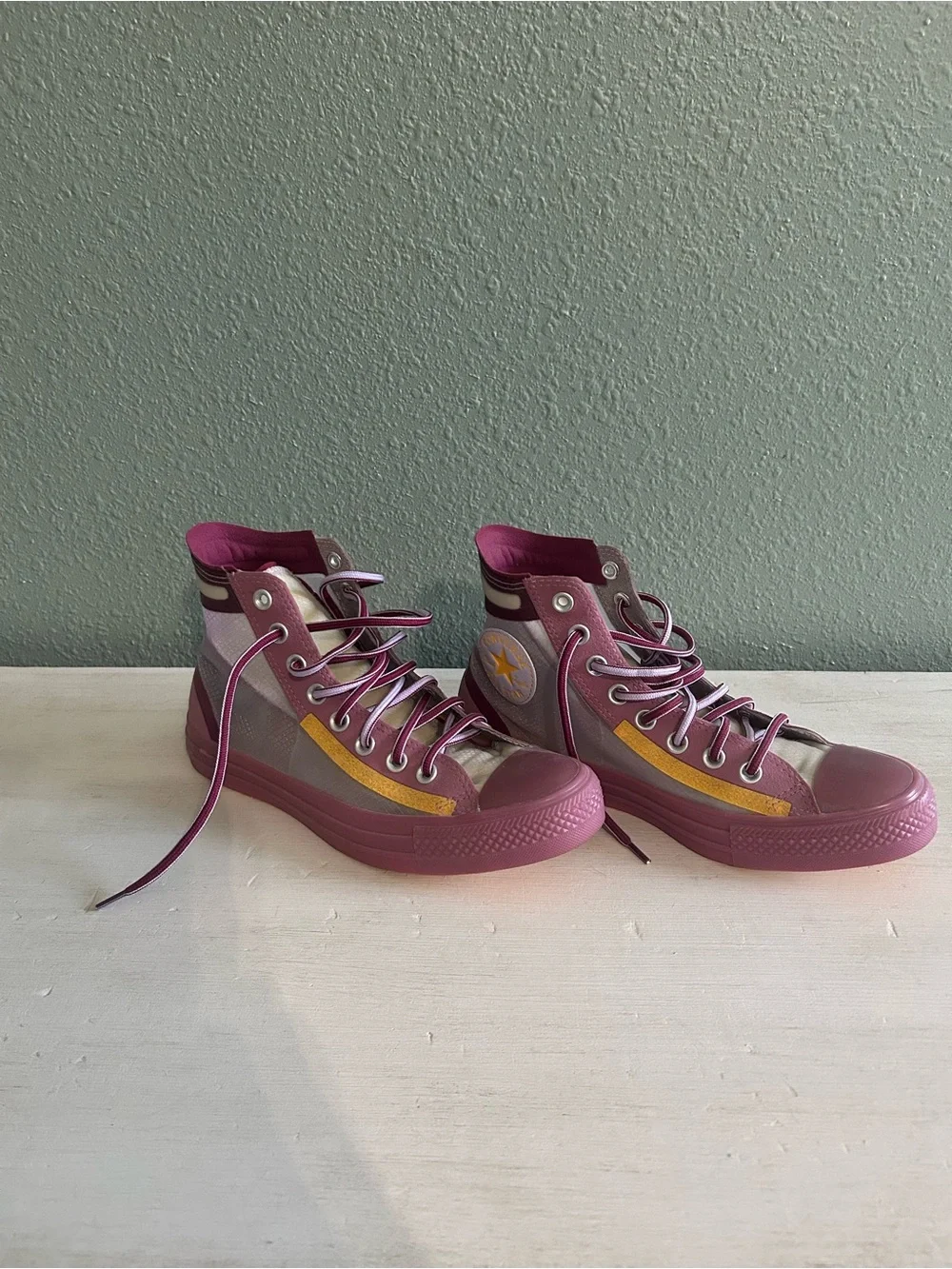 Converse Chuck Taylor All Star Translucent Mesh - Rose Women’s Size 8.5